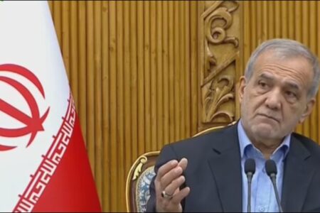 پزشکیان: اروپا و آمریکا از یک حکومت وحشی حمایت می‌کنند